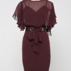 夏用のフレア袖ワンピース