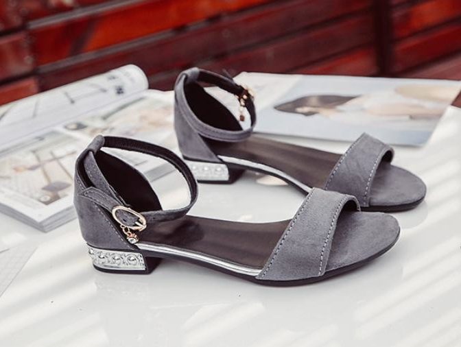 レディースのサンダル