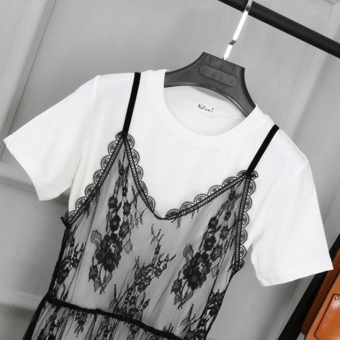 レディースのレースのワンピース