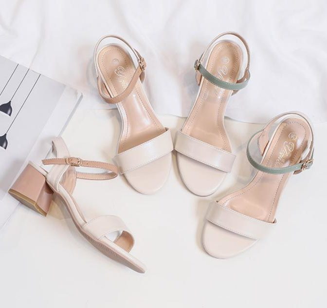 レディースのサンダル