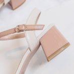 レディースのサンダル