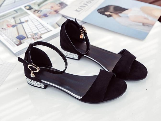 レディースのサンダル