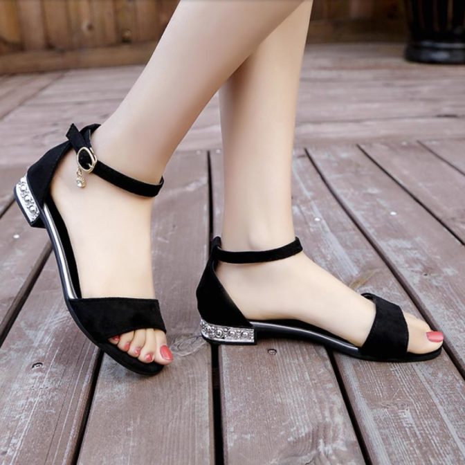 レディースのサンダル