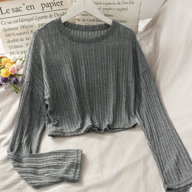 日焼け止め用のレディースラウンドネックシャツ