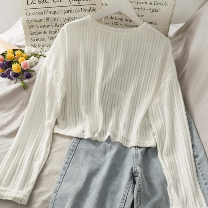 日焼け止め用のレディースラウンドネックシャツ