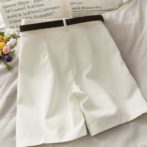 レディースのショートパンツ