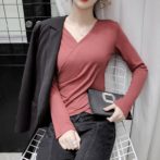 レディース 秋物のVネックの長袖セーター