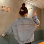レディース春と秋用の長袖オーバーサイズデニムジャケット