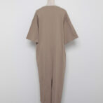 レディースのバックスリットロングワンピース 背面